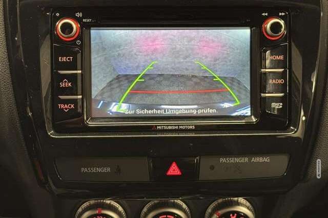 Mitsubishi ASX 2.0 Intro Edition 2WD Aut*Navi*LED*Kam*Tempo