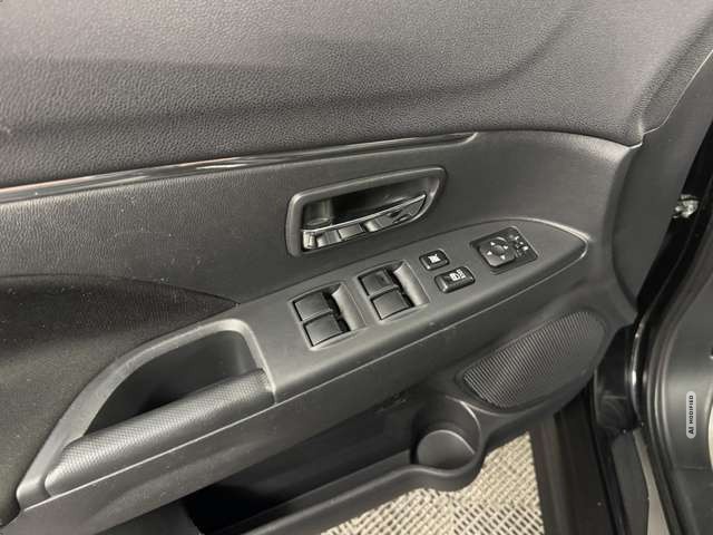 Mitsubishi ASX 2.0 Intro Edition 2WD Aut*Navi*LED*Kam*Tempo