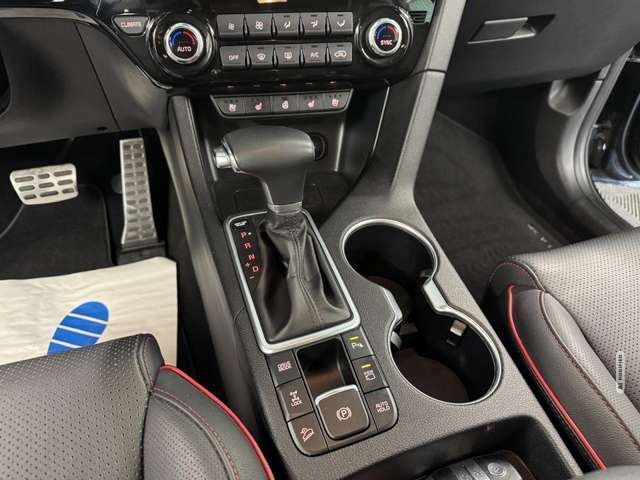 Kia Sportage GT-Line 4WD Aut*LED*Tempo*360*AHK*JBL* Klima Navi