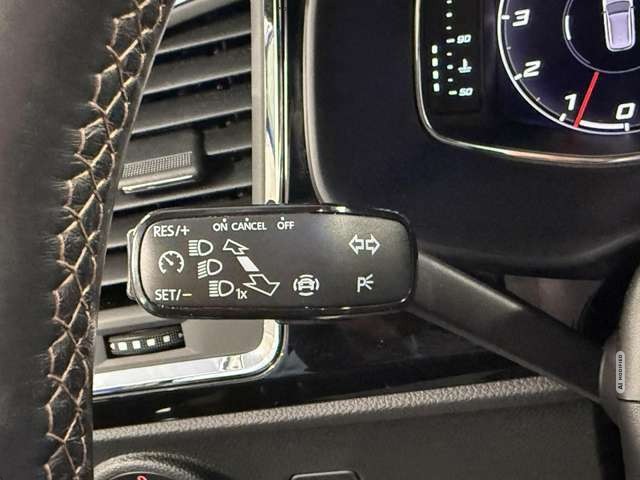 Cupra Ateca 2.0 TSI 4Drive DSG*Navi*LED*Tempo*360*AHK Klima