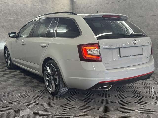 Skoda Octavia 2.0 TDI RS 4x4 DSG*Navi*LED*ACC*VC*PDC* Klima