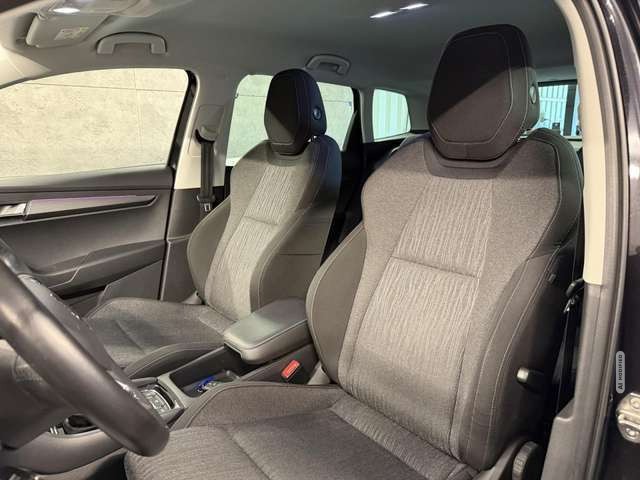 Skoda Karoq Style 4x4 2.0 TDI DSG*LED*NAVI*ACC*KAMERA*SHZ