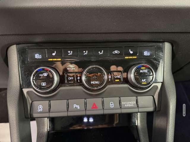Skoda Karoq Style 4x4 2.0 TDI DSG*LED*NAVI*ACC*KAMERA*SHZ