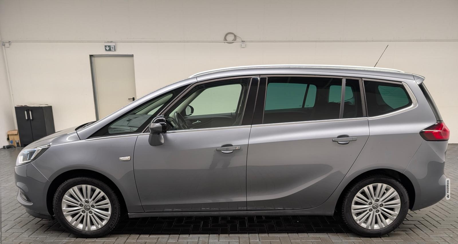Opel Zafira Innovation LED/Nav/AHK/AGR/SHZ/Kam/17-LM