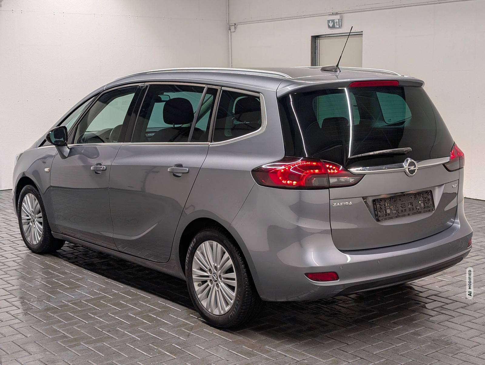 Opel Zafira Innovation LED/Nav/AHK/AGR/SHZ/Kam/17-LM