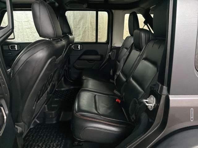 Jeep Wrangler Rubicon Unlimit. LED LEDER MOTORSCHADEN