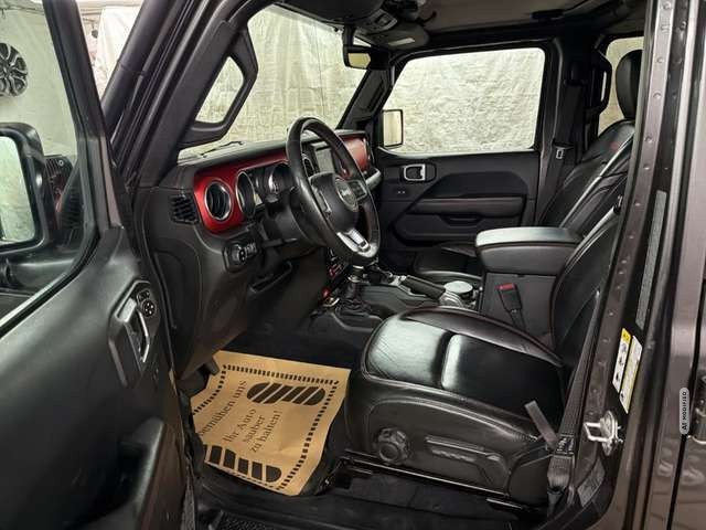Jeep Wrangler Rubicon Unlimit. LED LEDER MOTORSCHADEN