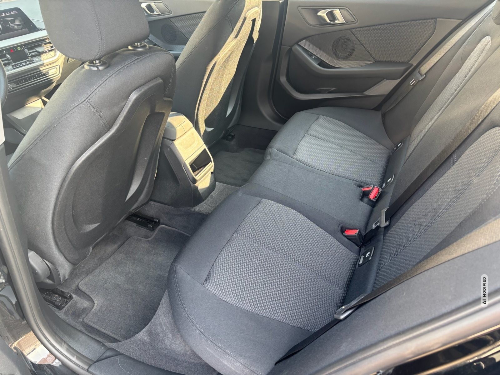 BMW 116 LC PROF SHZG ACTIVE GUARD PDC DAB WLAN
