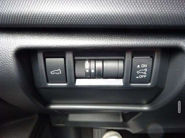 Subaru Forester 2.0 ie Platinum Leder Navi PGSD 360°