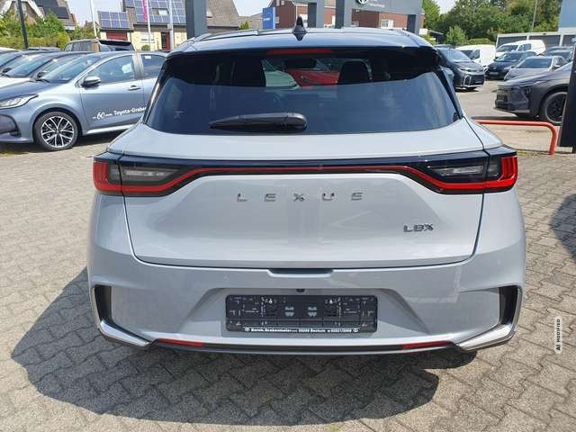 Lexus LBX FWD Emotion