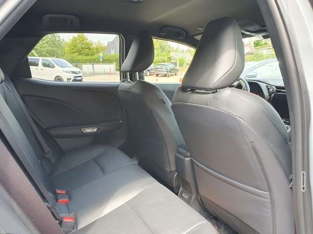 Lexus LBX FWD Emotion