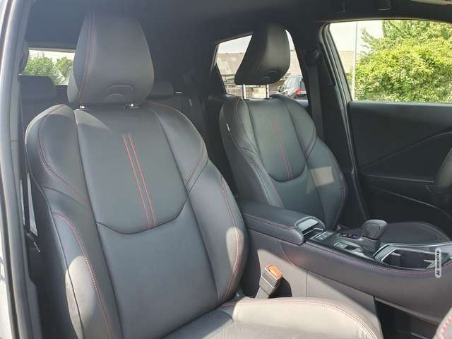 Lexus LBX FWD Emotion