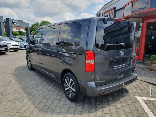 Toyota Proace 2,2-l-D L1 (8-Si.) Autm. Verso Teamplayer
