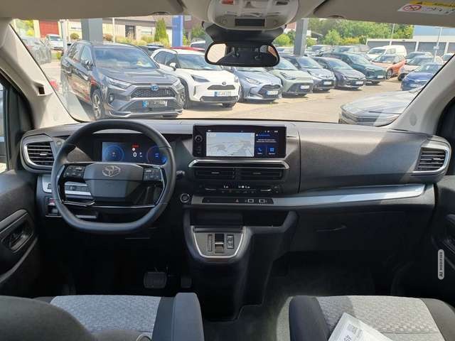 Toyota Proace 2,2-l-D L1 (8-Si.) Autm. Verso Teamplayer