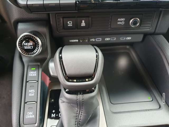 Toyota Land Cruiser 2.8 D-4D Mild-Hybrid Automatik Executive (250/J25)