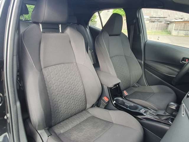 Toyota Corolla 1.8 Hybrid Comfort