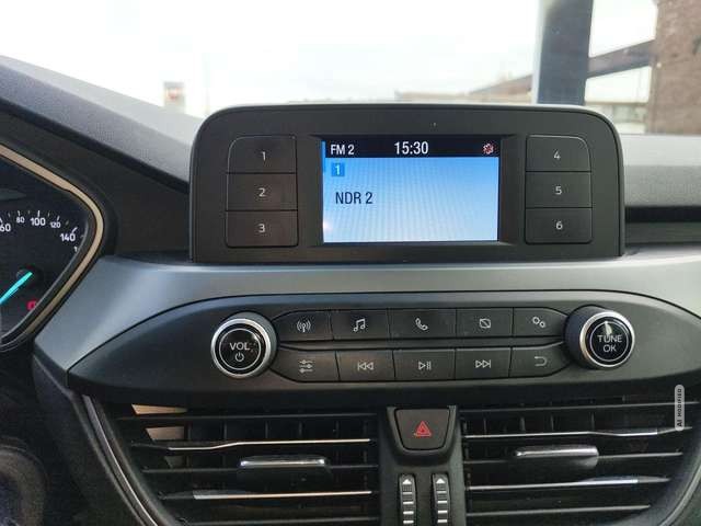 Ford Focus Turnier 1.0 EcoBoost TREND Bluetooth Klima