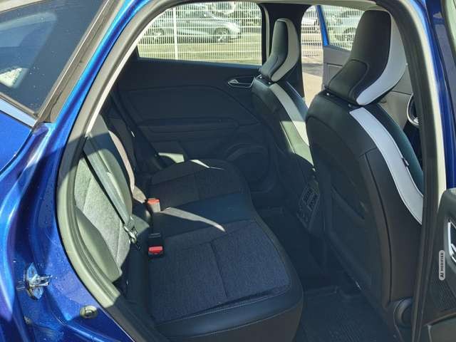 Renault Captur II 1.3 TCe 130 Intens Bluetooth Navi LED