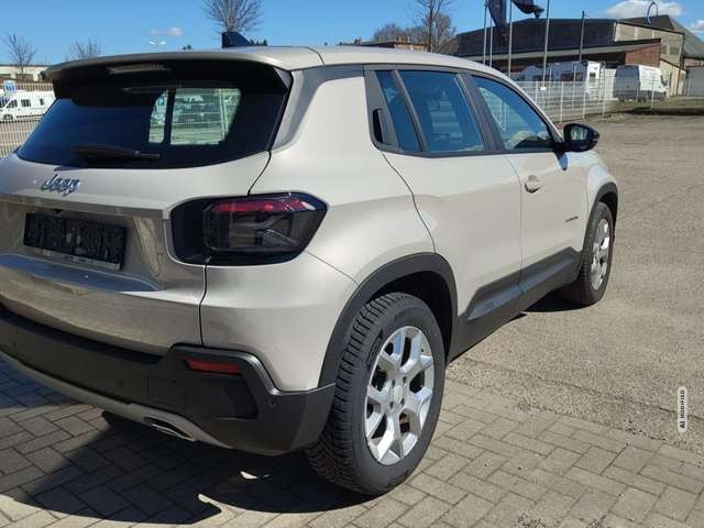 Jeep Avenger 1.2 GSE T3 Turbo-Benzin GDI Altitude
