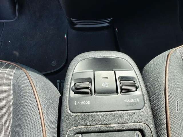 Fiat 500e 3+1 Icon 42kwh Klimaautomatik Bluetooth Klima