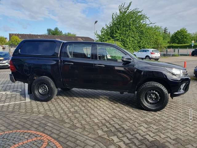Toyota Hilux 4x4 Double Cab Duty