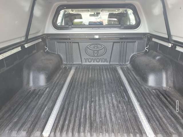 Toyota Hilux 4x4 Double Cab Duty