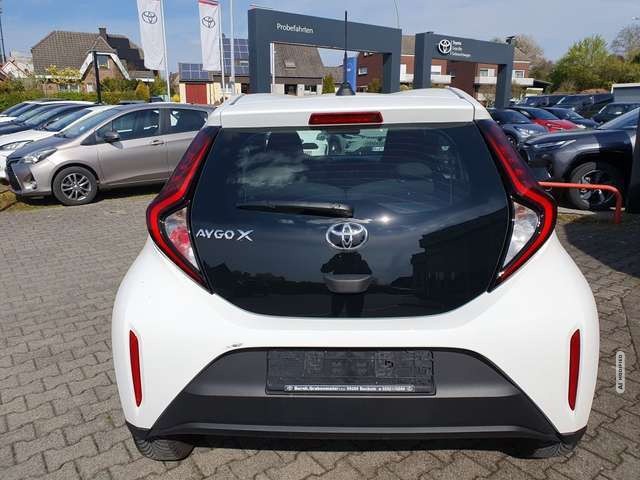 Toyota Aygo X Play