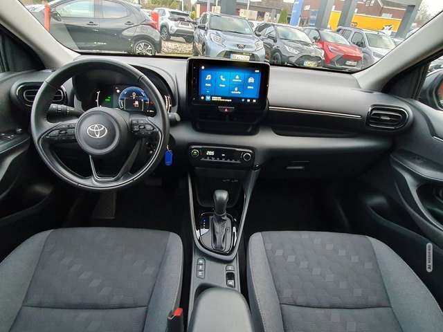 Toyota Yaris Hybrid 116 1.5 VVT-i Teamplayer
