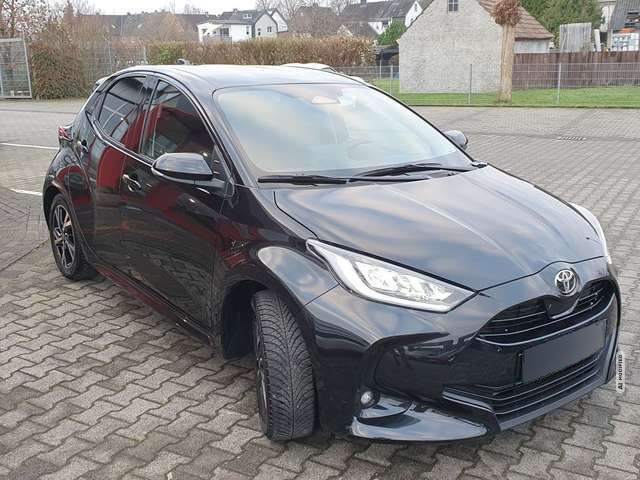 Toyota Yaris Hybrid 116 1.5 VVT-i Teamplayer