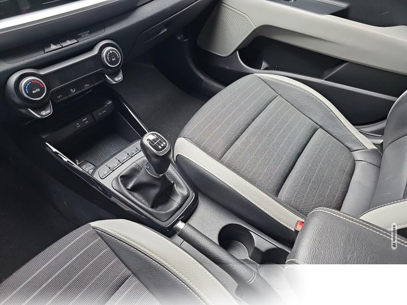 Kia Stonic 1,0 T-GDI 120 SPIRIT TECHNOLOGIE NAVI AHK