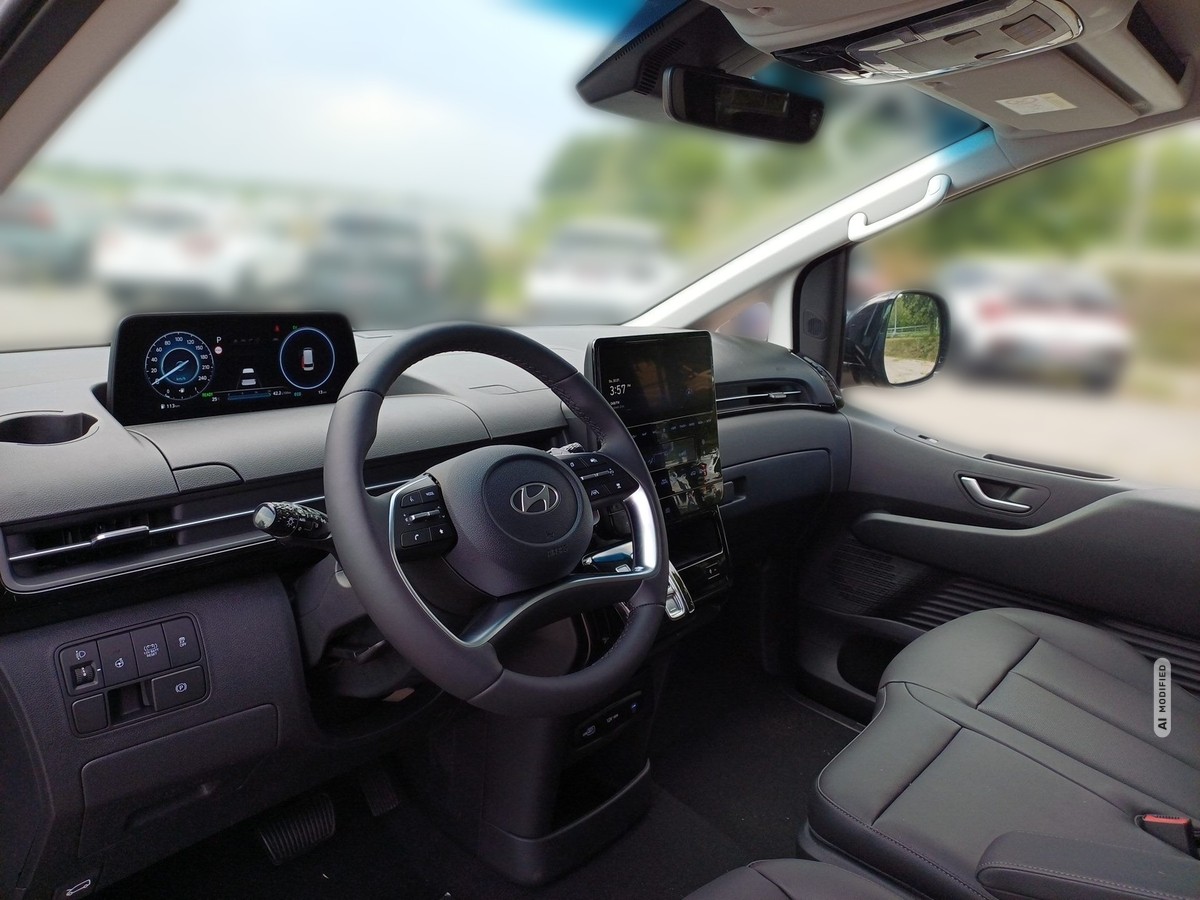Hyundai Staria 1.6 T-GDI HEV 9-Sitzer Prime MY25 360° App Navi 