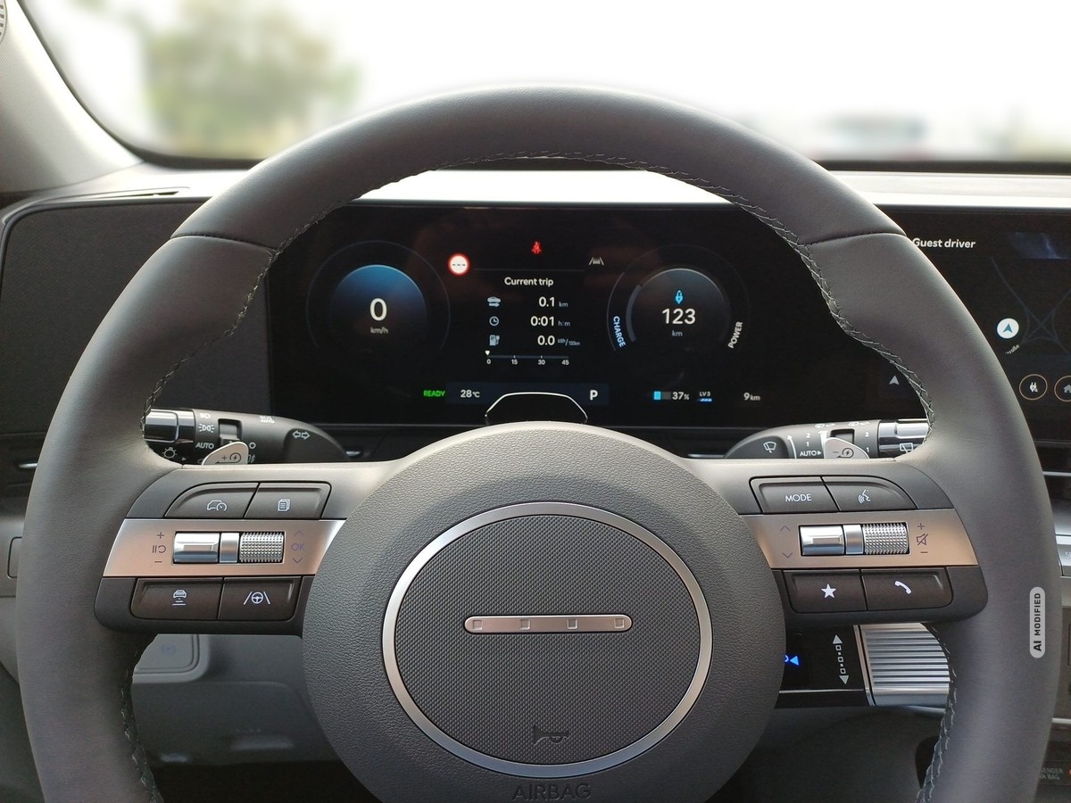Hyundai KONA Elektro 65kWh Trend el. Heckklappe Assistenz-Paket LED