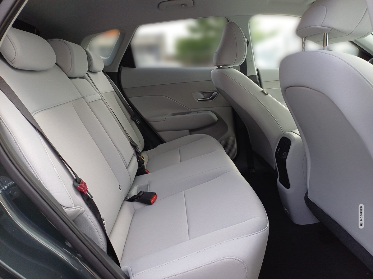 Hyundai KONA Elektro 65kWh Trend el. Heckklappe Assistenz-Paket LED