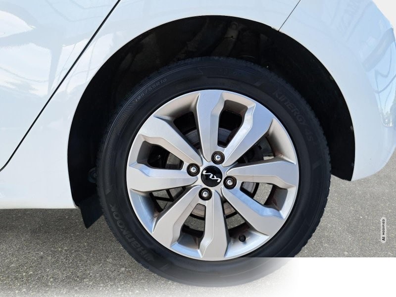 Kia Rio 1,2 VISION NAVI