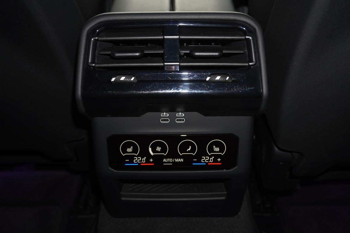 BMW 520 d LED HUD Gestik 360* H&K