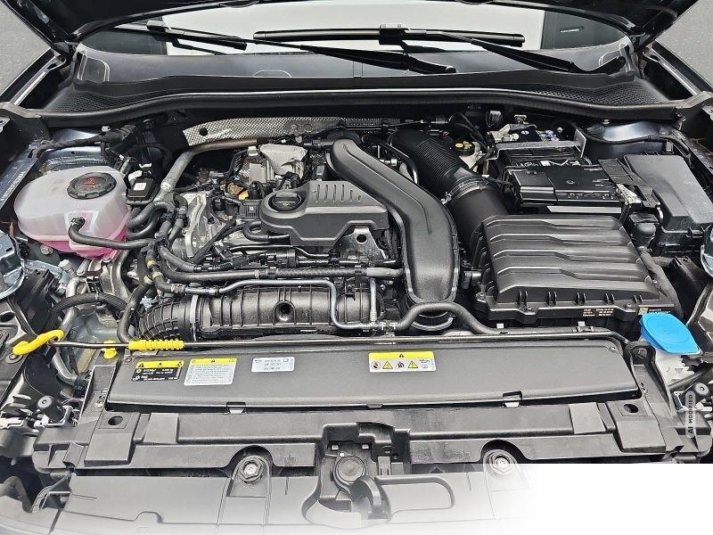 Seat Leon 1.5 eTSI DSG FR Navi LED Pano LM17