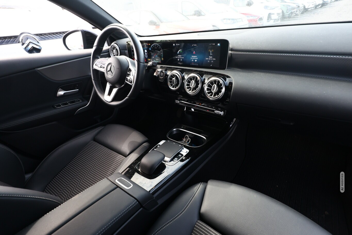 Mercedes-Benz e Edition 19 LED ParkAs NightP Kam LM18Z
