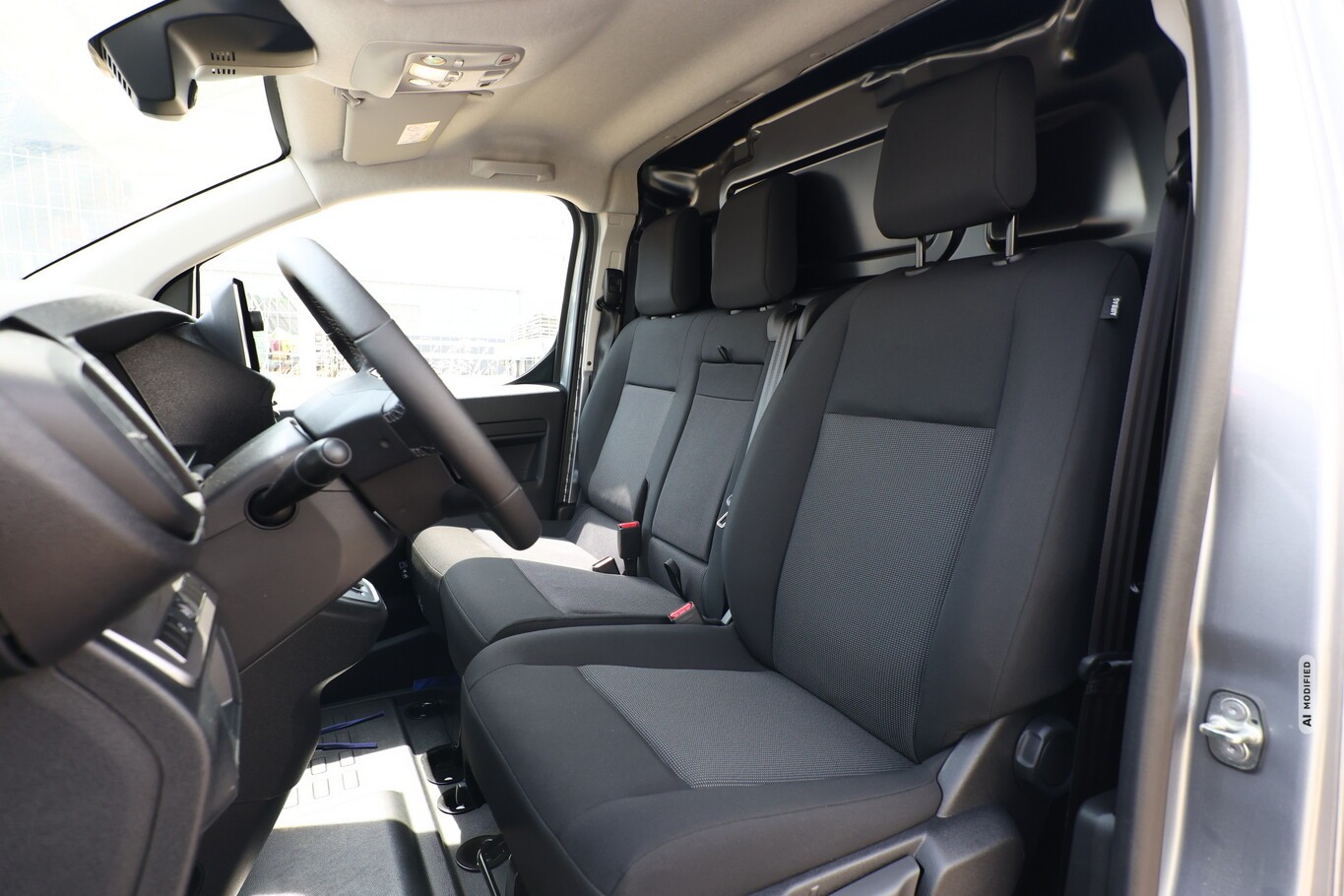 Citroën Jumpy XL AT WinterP Kam AHK ModuWork Holz StyleP