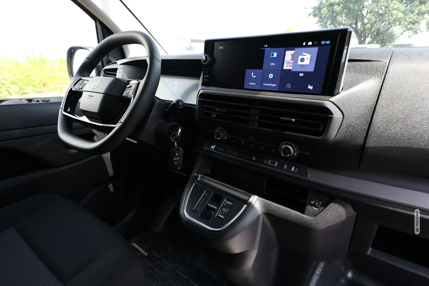 Citroën Jumpy XL AT WinterP Kam AHK ModuWork Holz StyleP