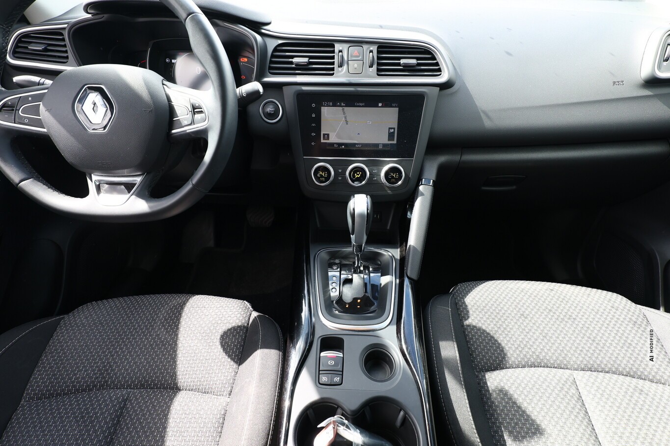 Renault Kadjar 1.5 dCi 115 EDC Zen Nav PDC Kam SHZ LM17Z