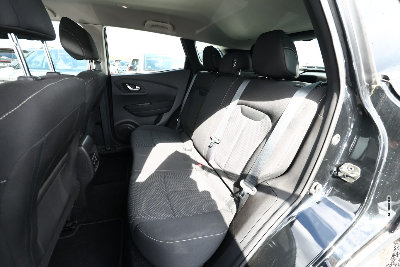 Renault Kadjar 1.5 dCi 115 EDC Zen Nav PDC Kam SHZ LM17Z