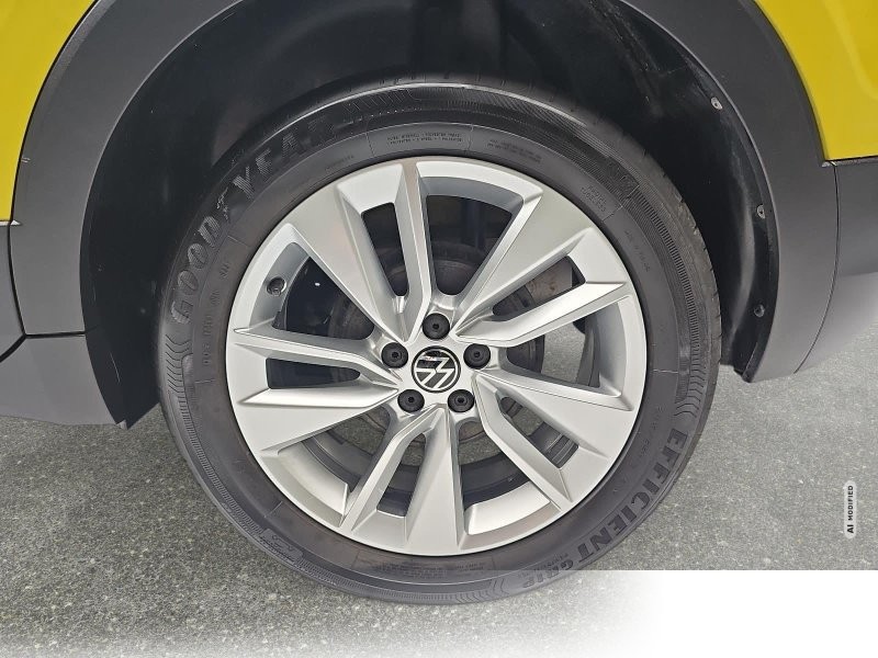 Volkswagen T-Cross 1.0 TSI Life LED DAB Kamera