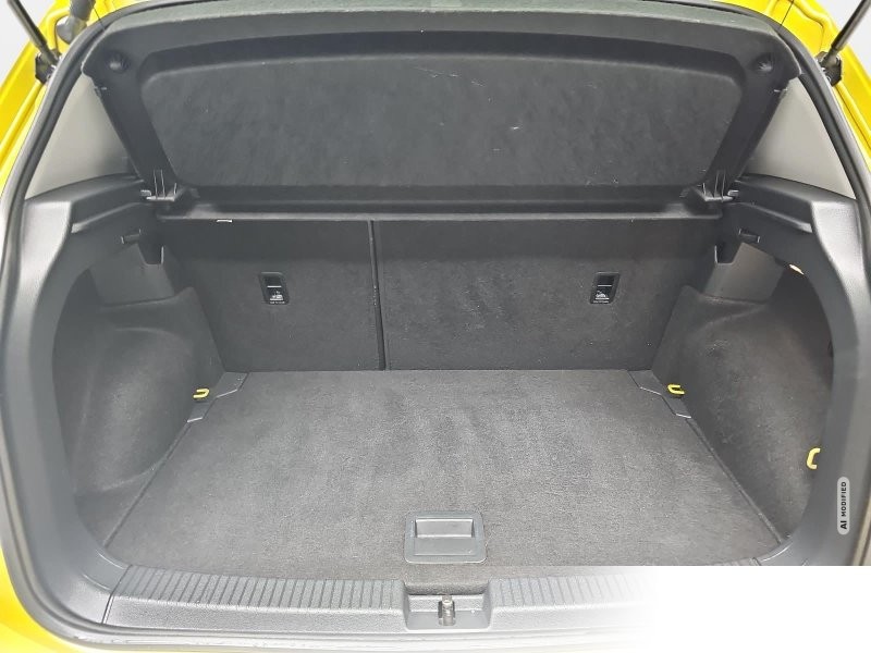 Volkswagen T-Cross 1.0 TSI Life LED DAB Kamera