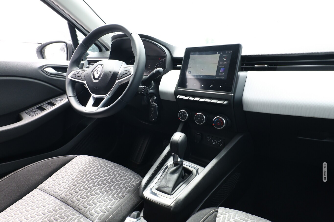 Renault Clio V 1.0 TCe 90 X-tronic Evolution LED Nav 17Z