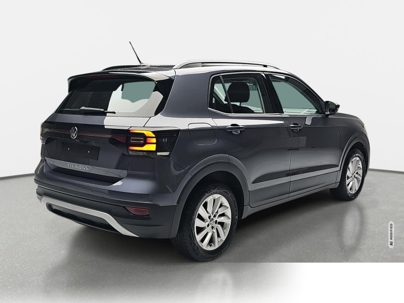 Volkswagen T-Cross 1.0 TSI Life Navi ACC PDC Kamera LM
