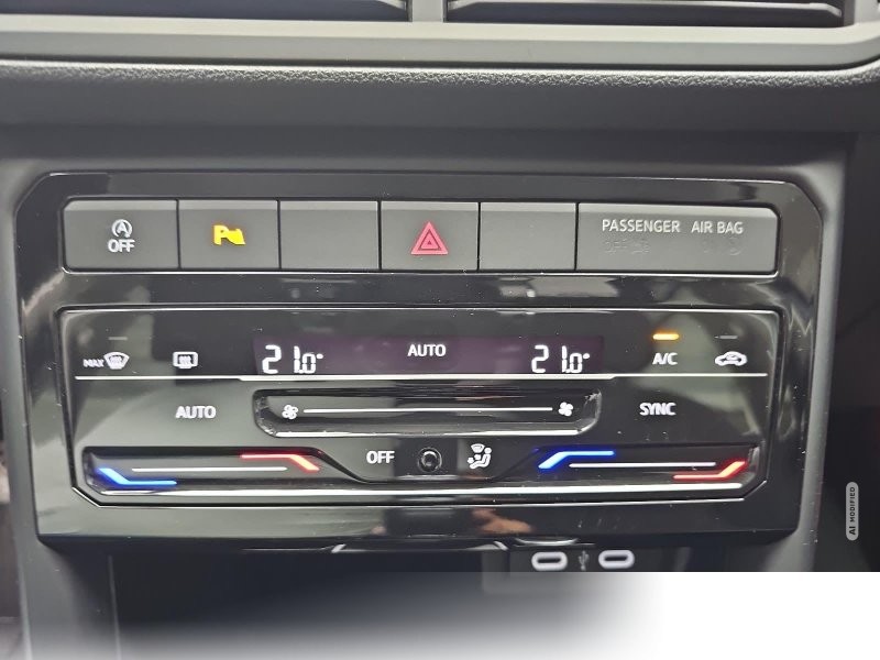 Volkswagen T-Cross 1.0 TSI Life Navi ACC PDC Kamera LM