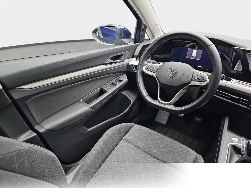 Volkswagen Golf 1.0 TSI VIII Life Navi LED Kamera LM
