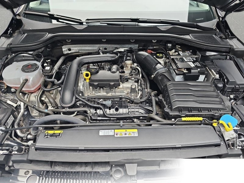 Volkswagen Golf 1.0 TSI VIII Life Navi LED Kamera LM