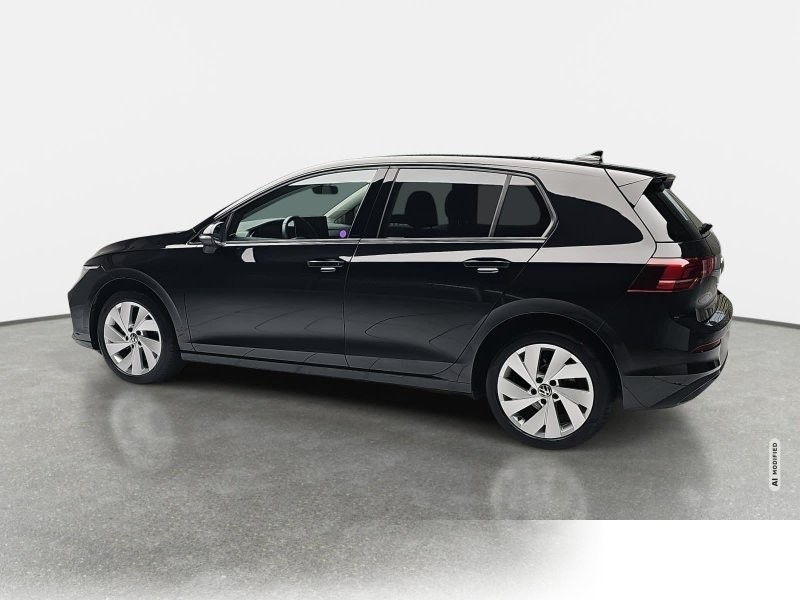 Volkswagen Golf 1.5 eTSI DSG Life Navi LED ACC