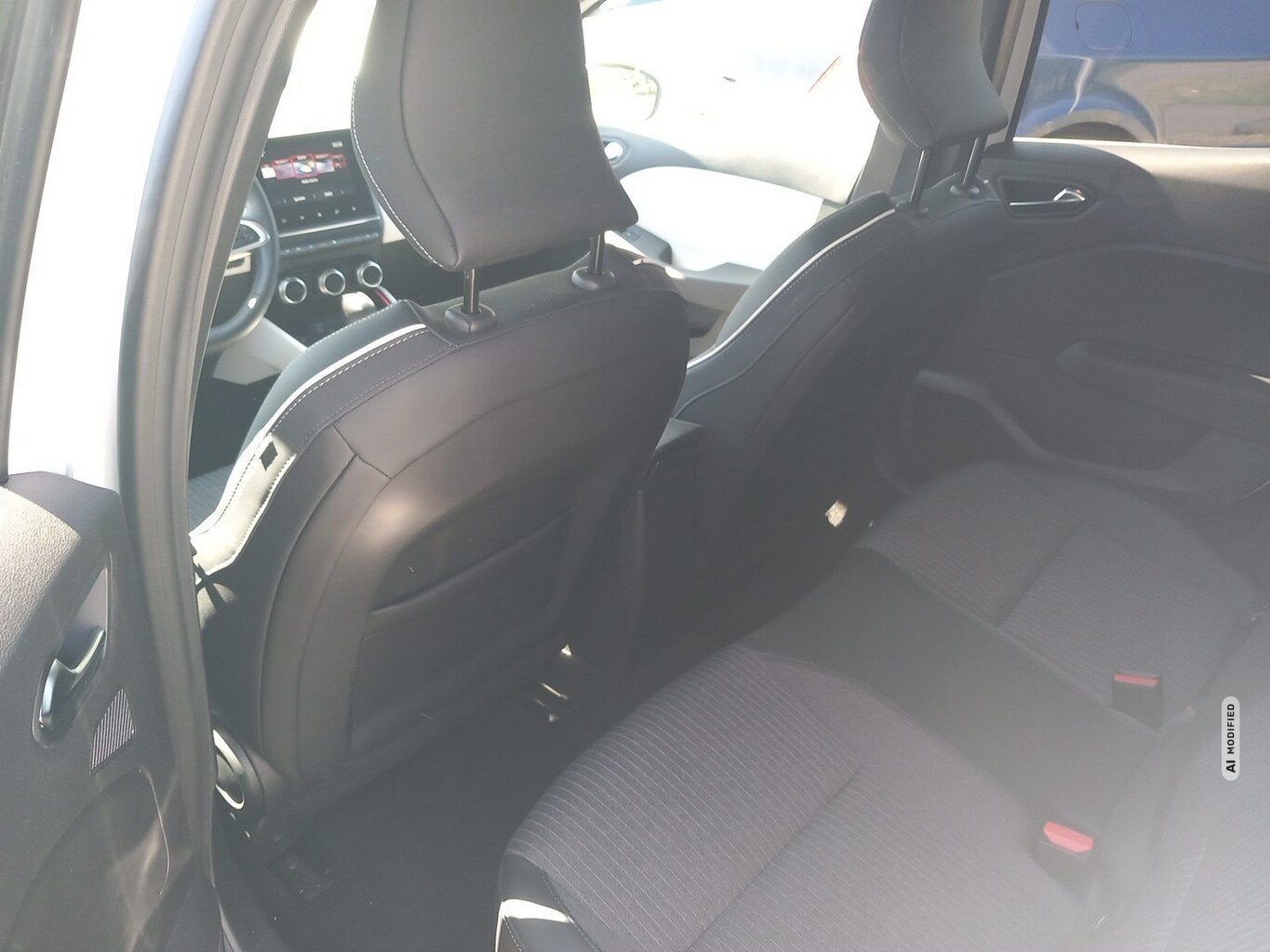 Renault Clio V 1.0 TCe 90 X-Tronic Techno Nav Kam360°
